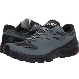 Salomon Outline hiking shoes size 7